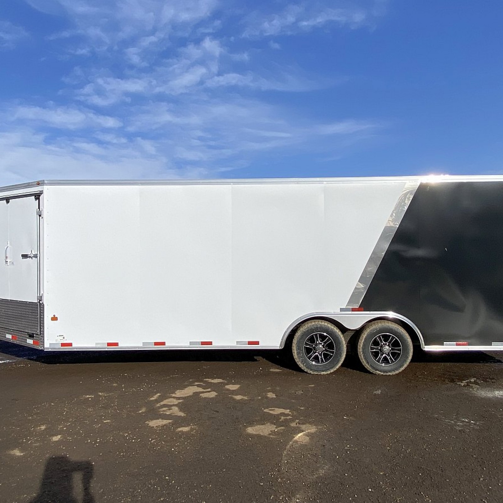 2024 Royal 8'x26' Enclosed Sled Trailer Enclosed Snowmobile Trailers