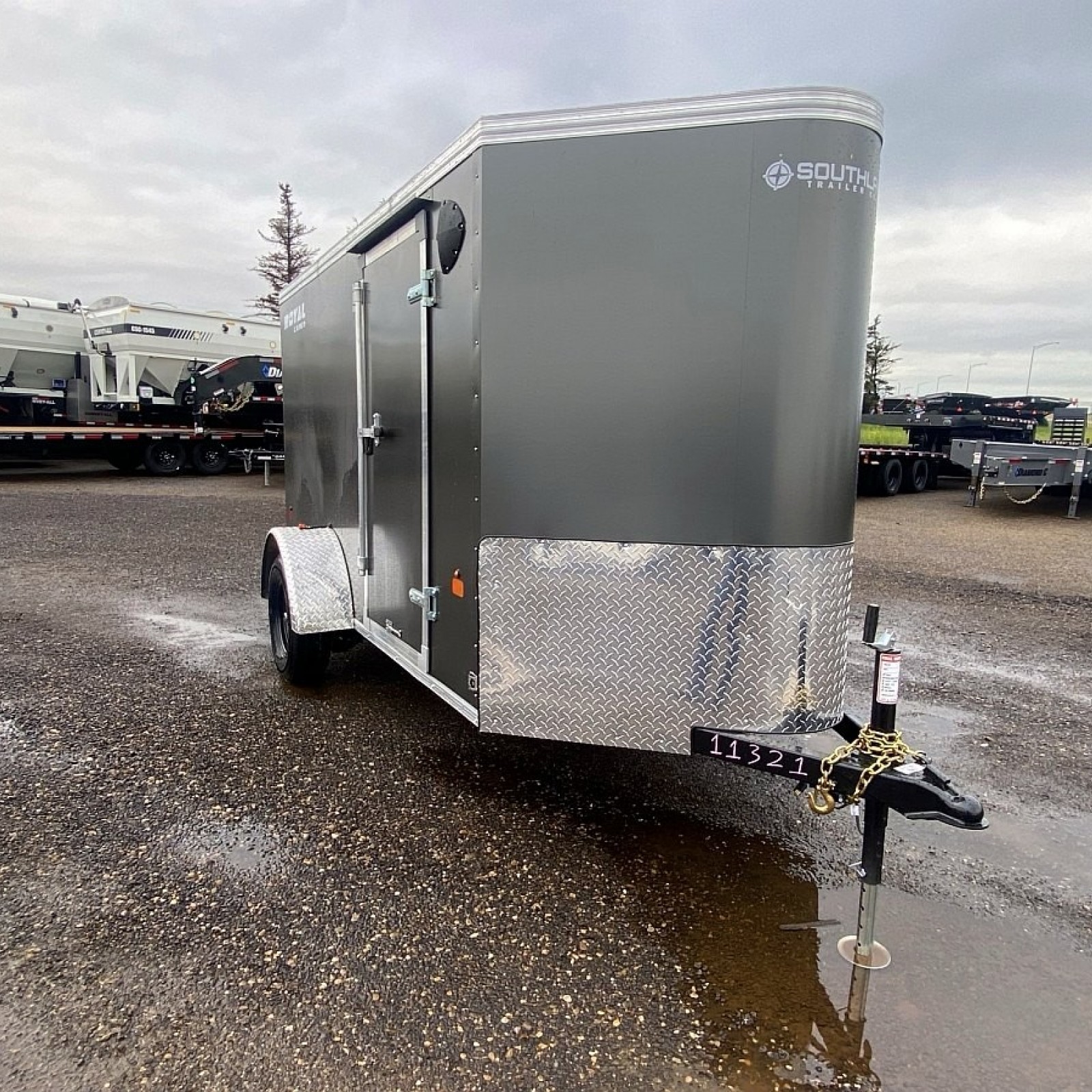 *Seasonal Clearout* 2025 Royal 5'x12' Enclosed Trailer