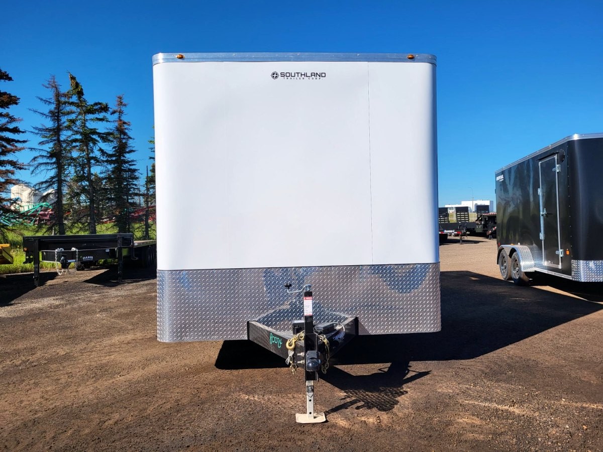 Royal Trailers 2025 Royal 8'x16' Enclosed Flat Front Cargo Trailer - Trailer Inventory