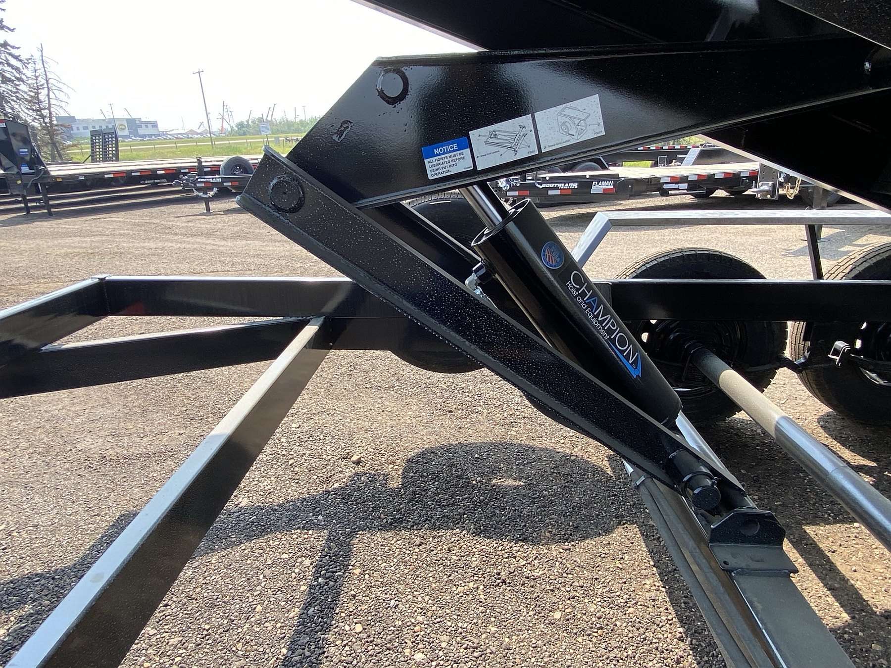 *$1000 Rebate* 2026 Southland 14' High Side Dump Trailer