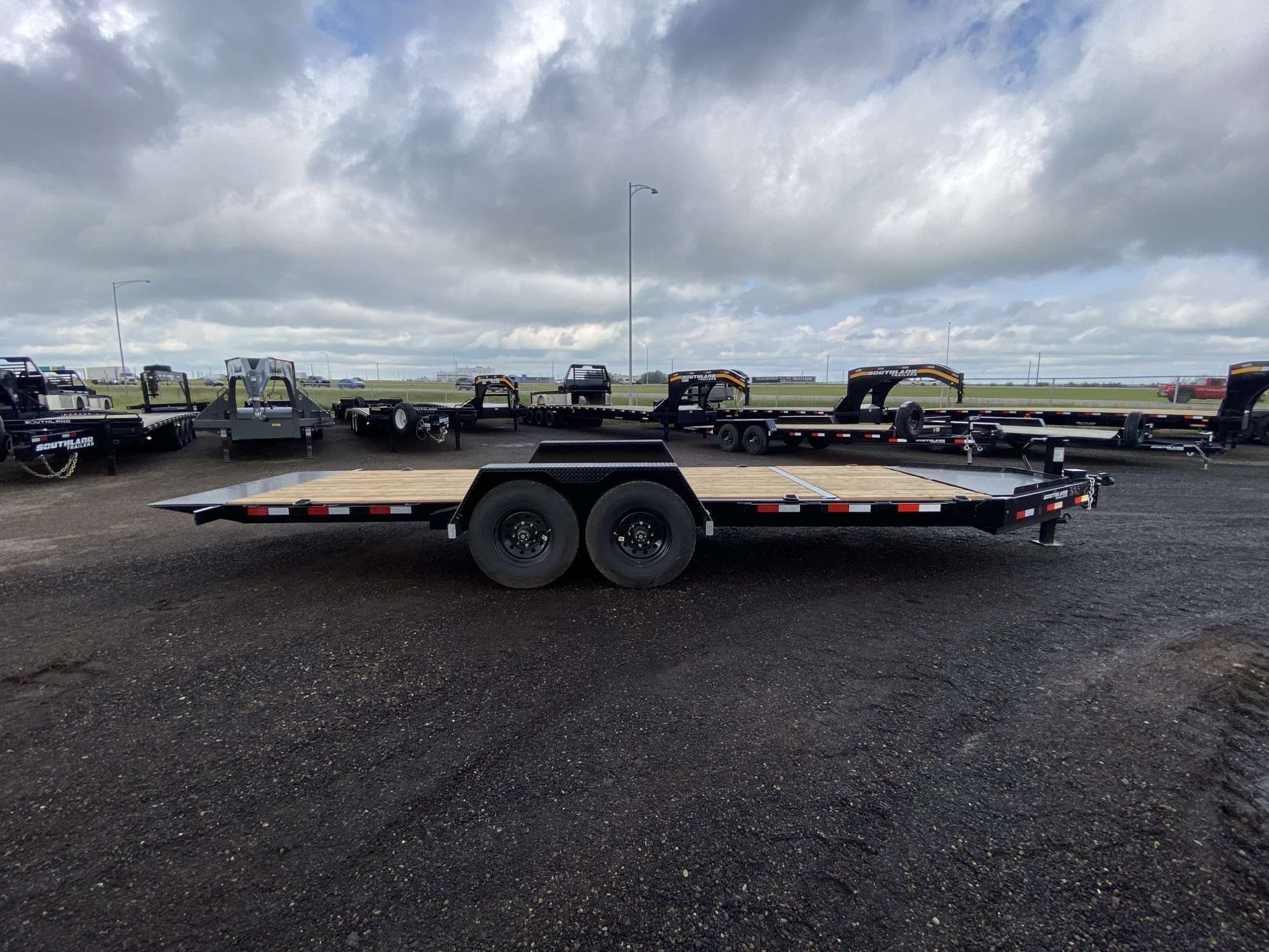 *$1000 Rebate* 2026 Southland LBAT8- 20' Tilt Deck Trailer