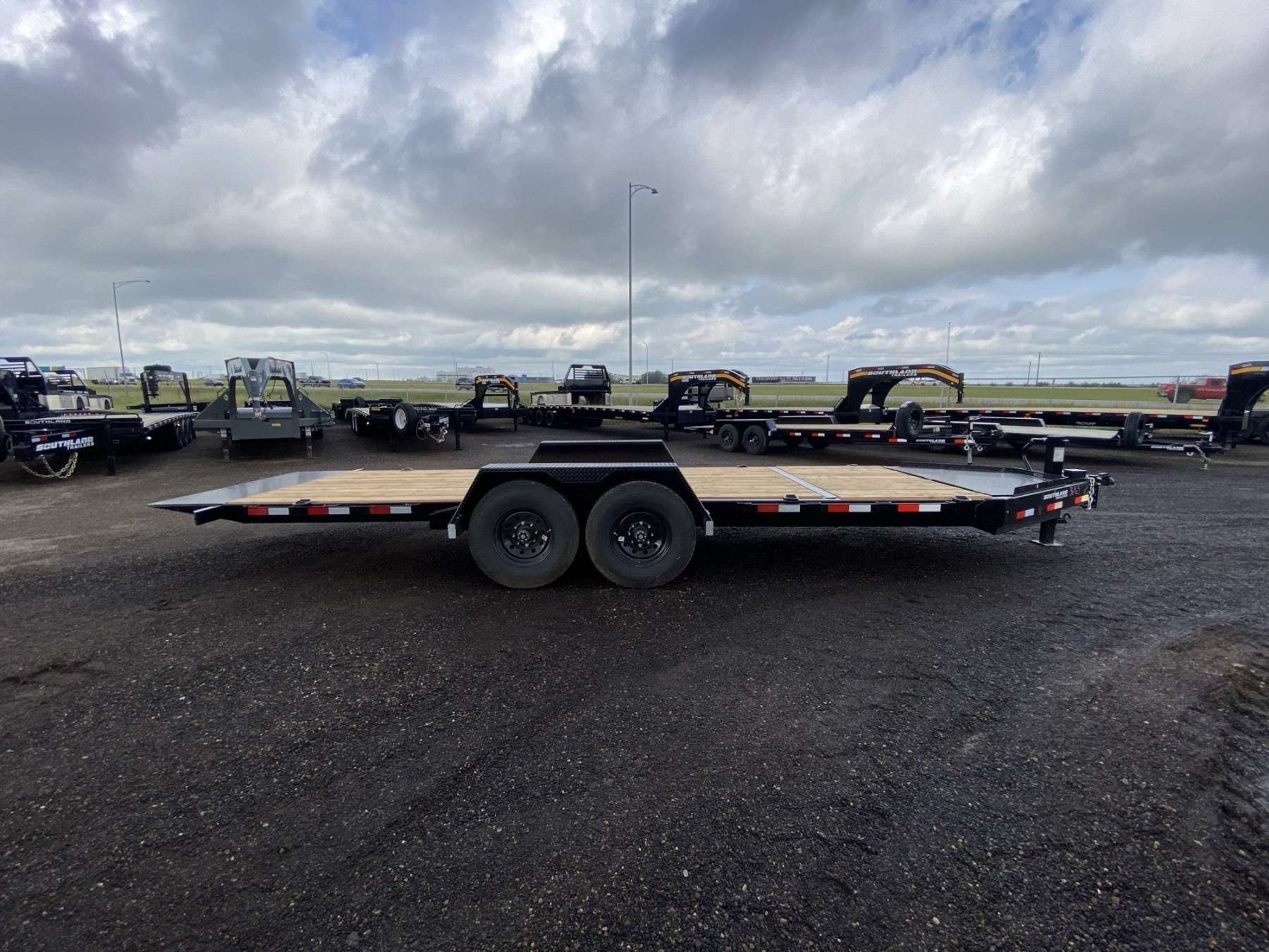 *$1000 Rebate* 2026 Southland LBAT8- 20' Tilt Deck Trailer