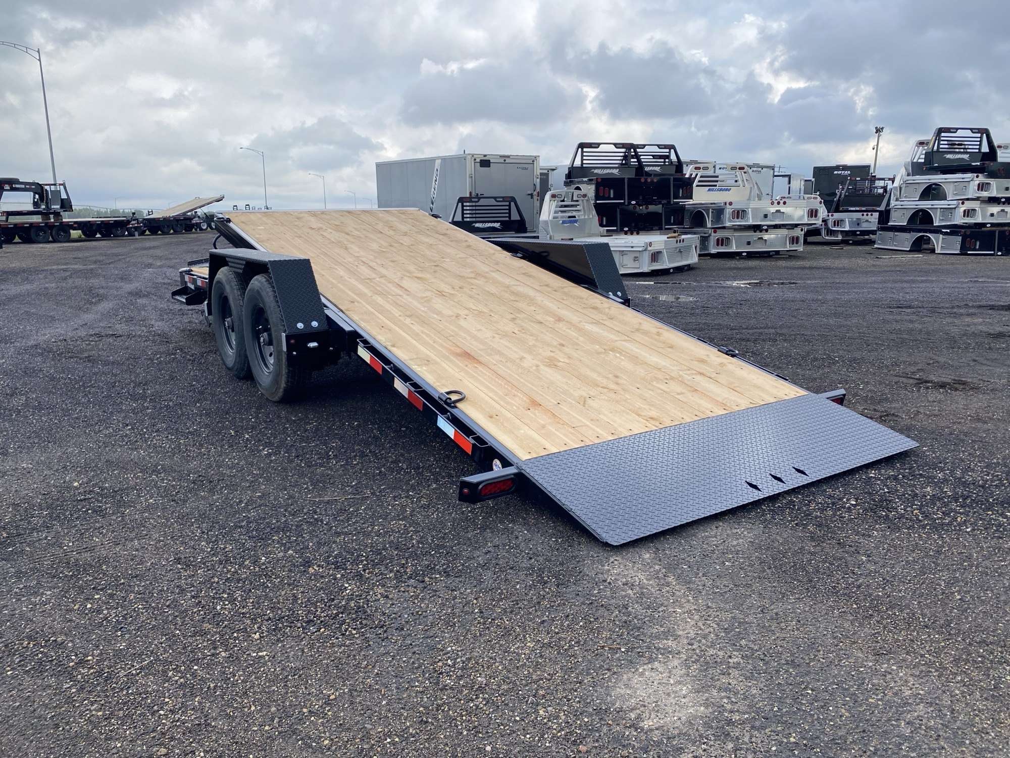 *$1000 Rebate* 2026 Southland LBAT8- 20' Tilt Deck Trailer