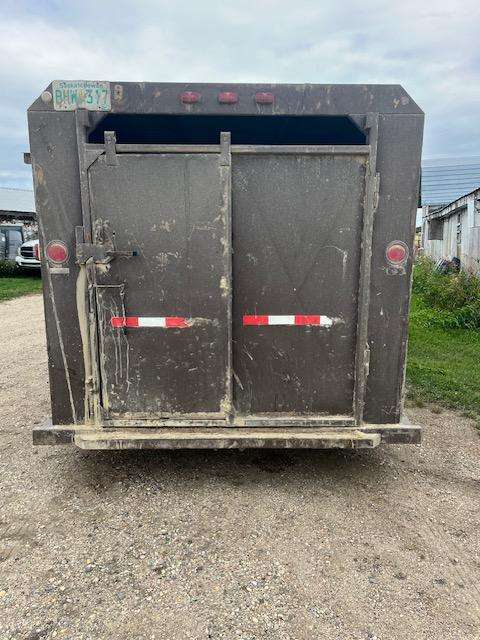 1991 Norbert 18' Stock Trailer