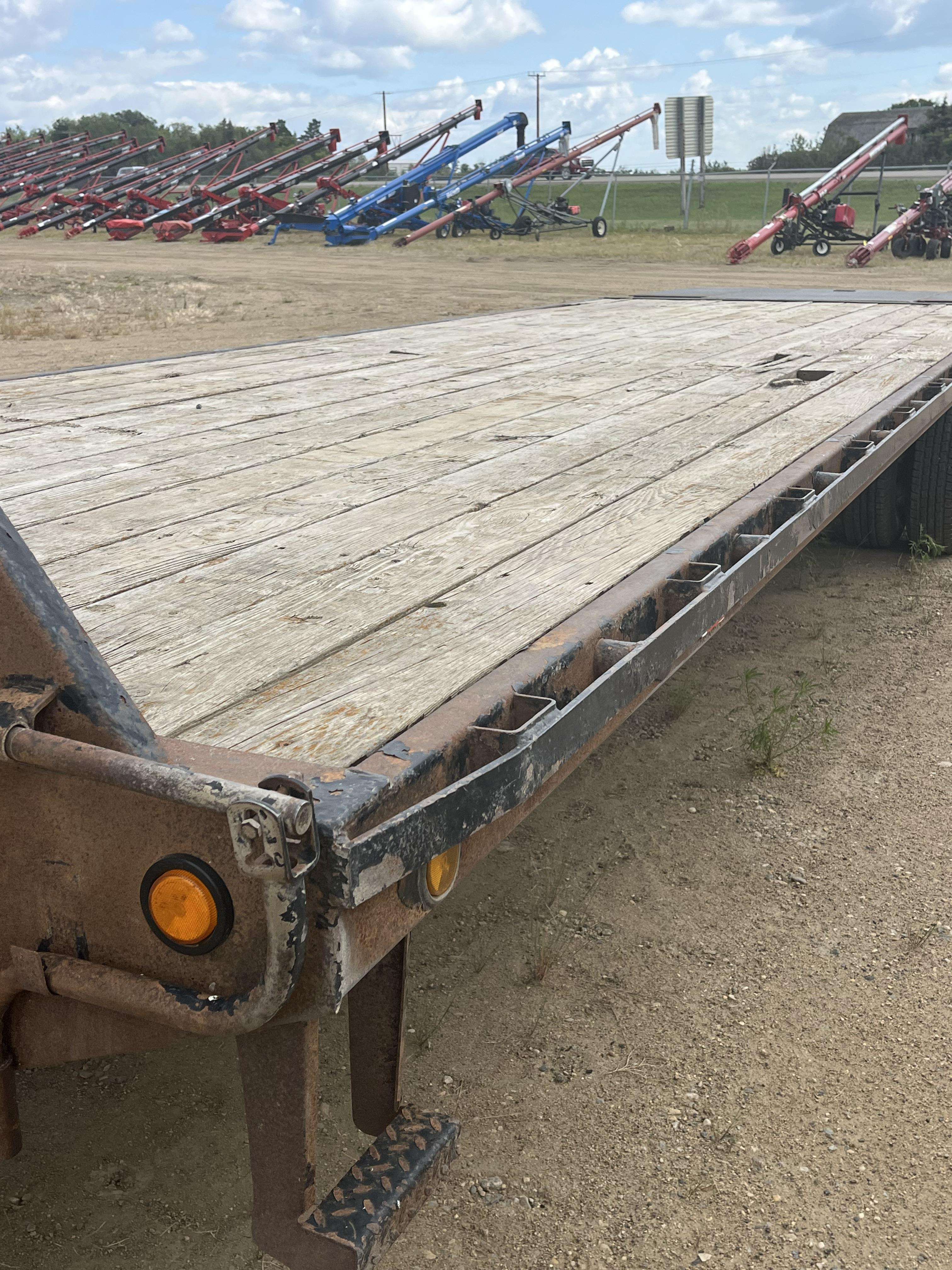 2008 PJ 30' Gooseneck Flat Deck Trailer