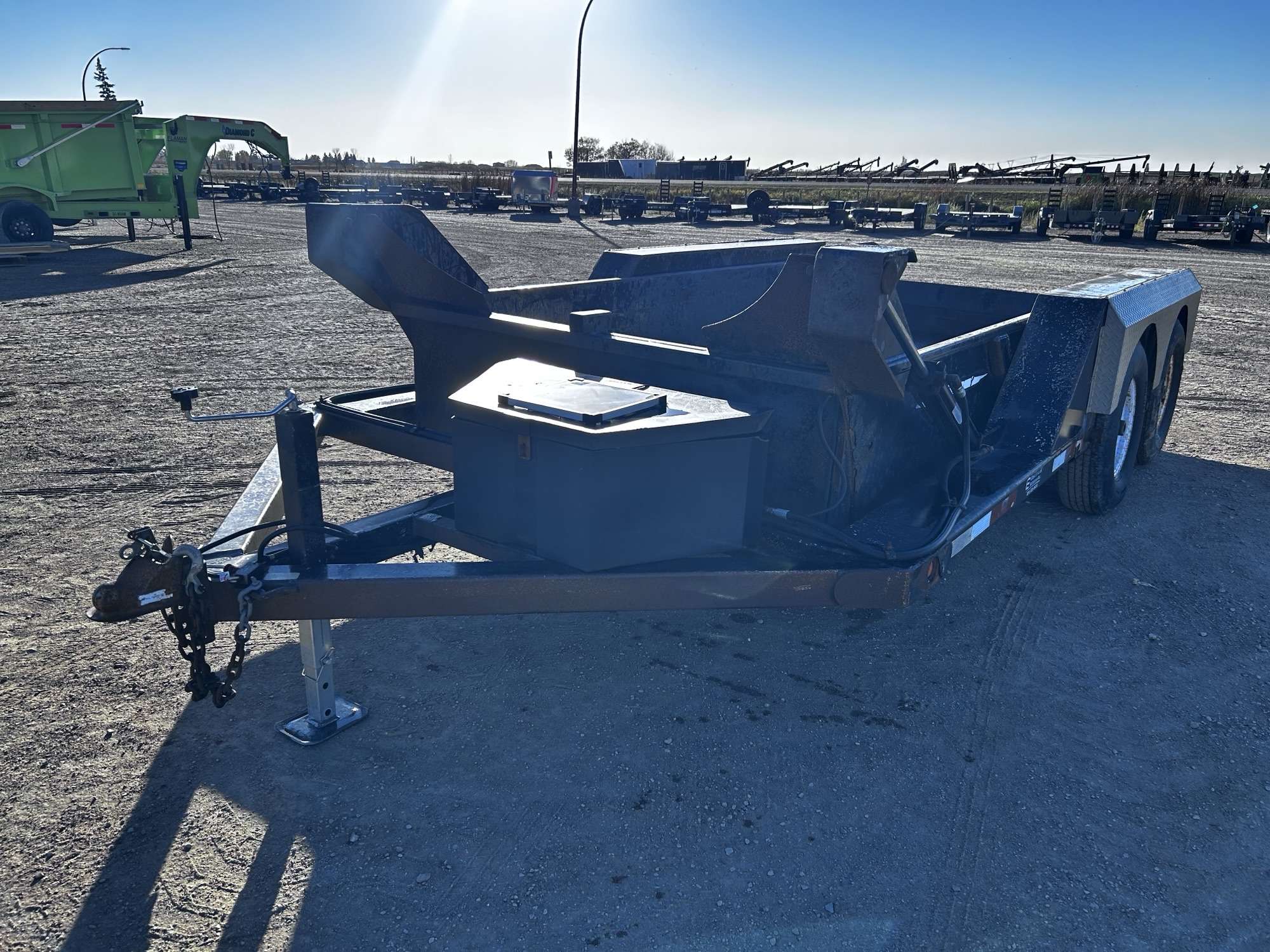 2011 Weber Lane 14' Air Tow Trailer