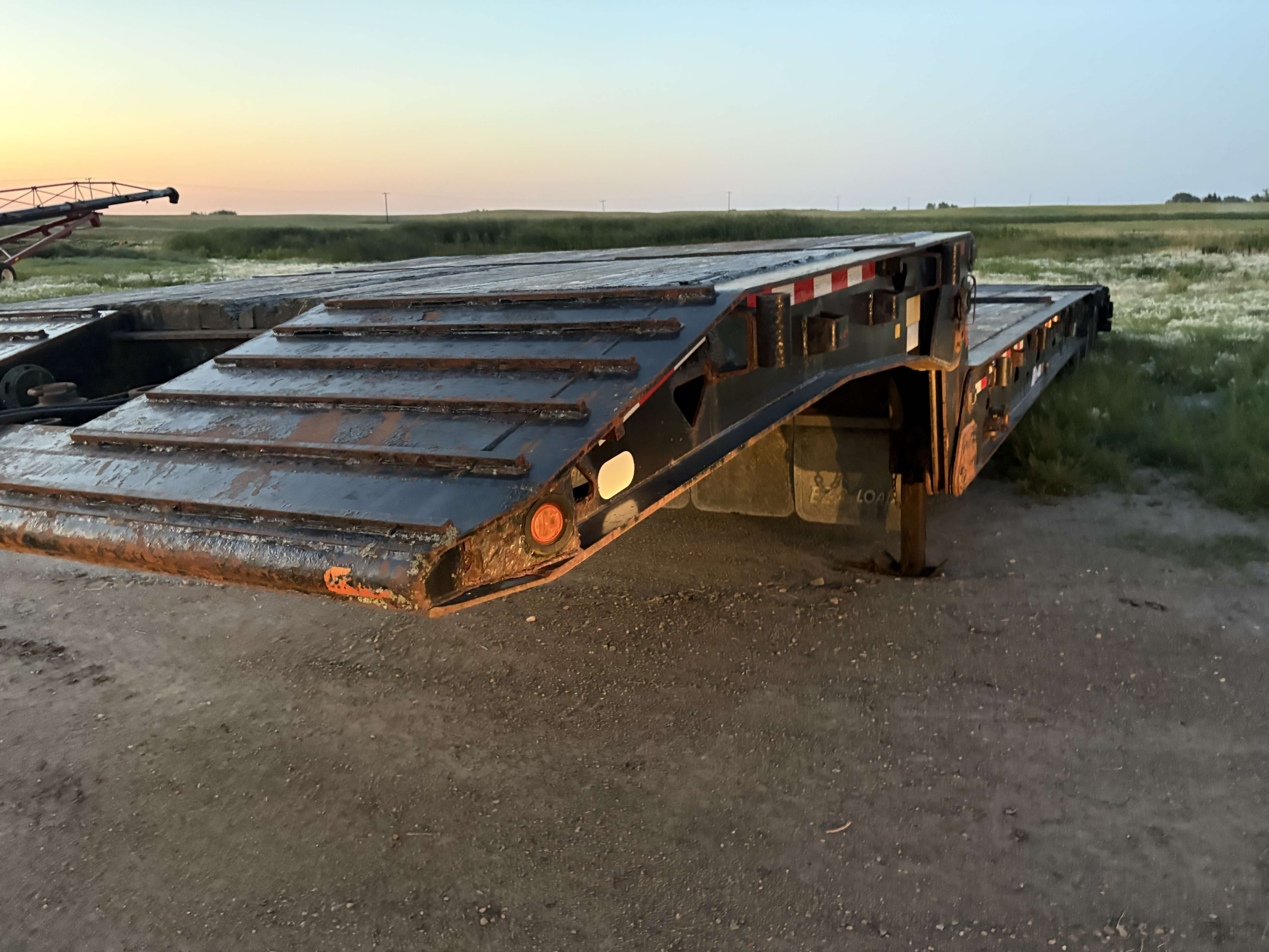 2012 BWS 53' Scissorneck Trailer