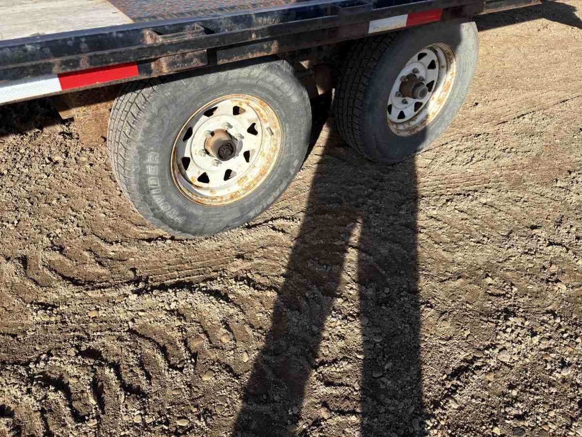 2012 PJ Trailers 20' Flat Deck Trailer