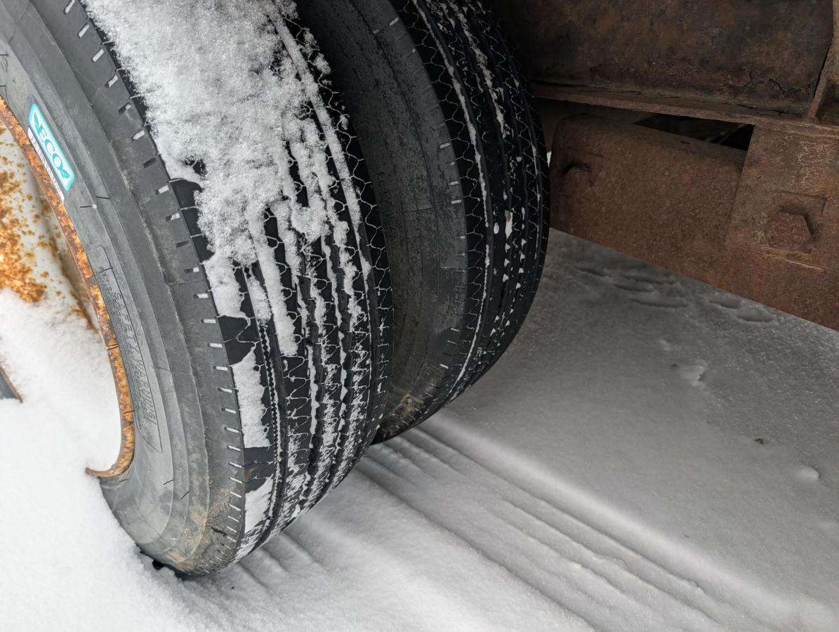 2012 Trailtech TD215GN 28' Gooseneck Flat Deck Trailer