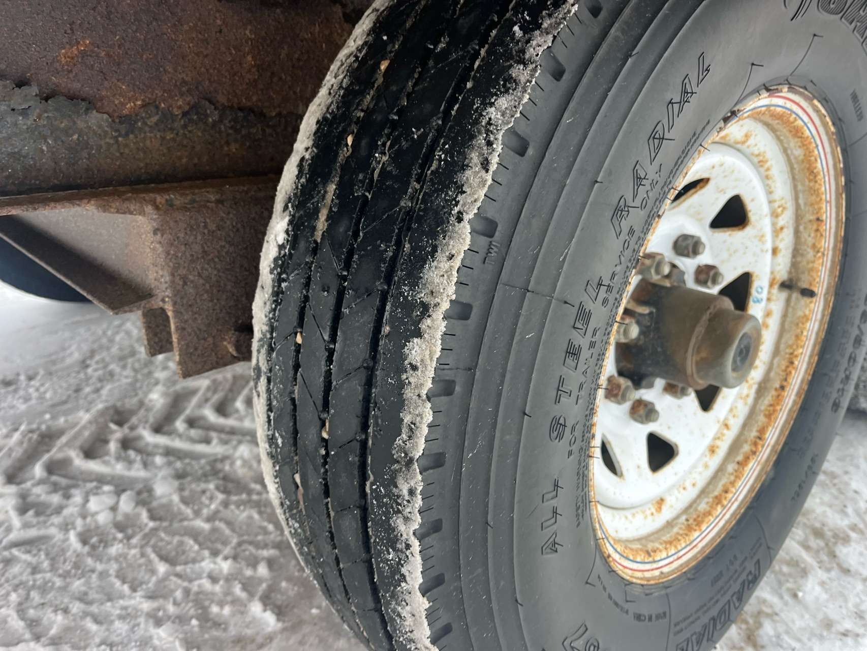 2015 PJ Trailers T8222 Flat Deck Trailer