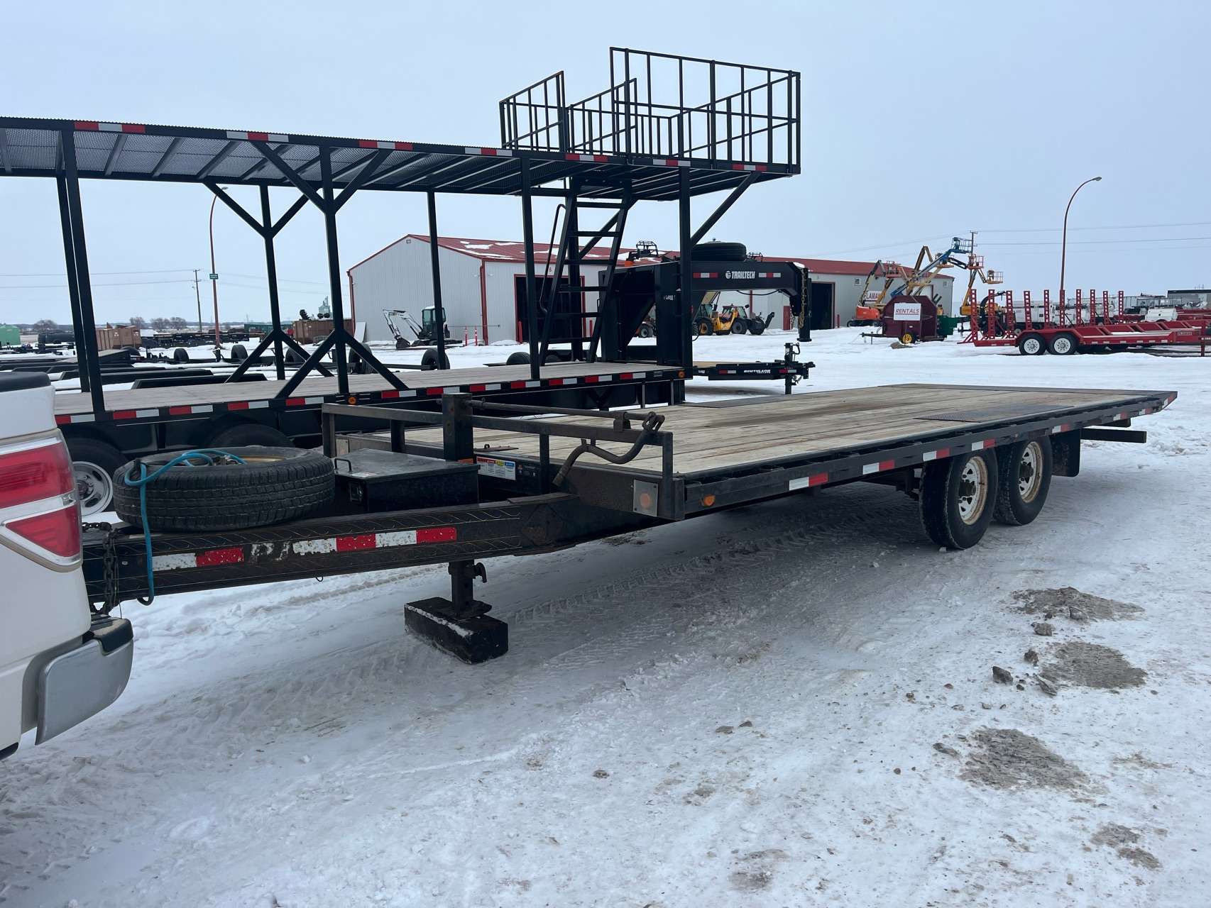 2015 PJ Trailers T8222 Flat Deck Trailer