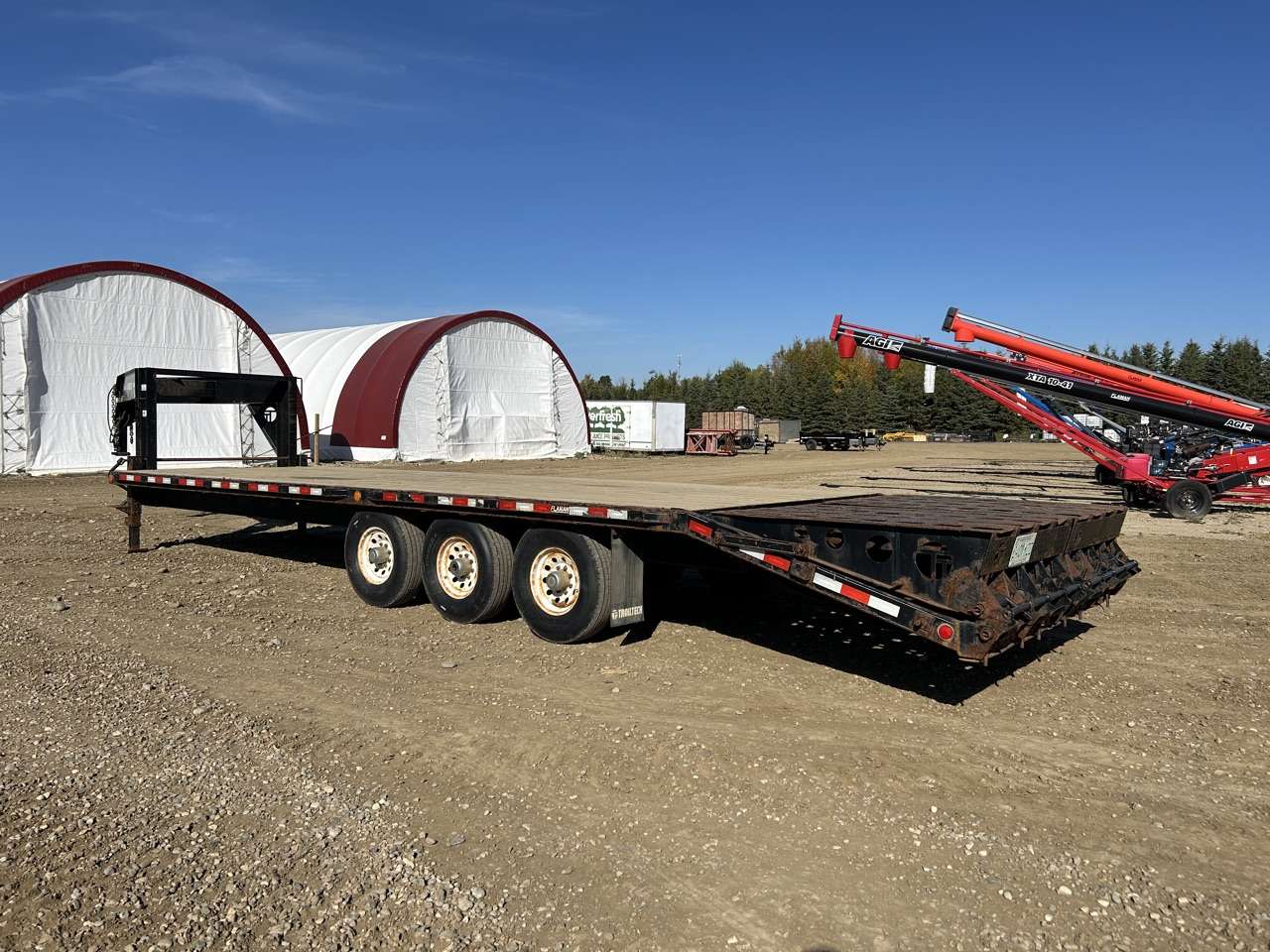 2016 Trailtech H370 Gooseneck Flat Deck Trailer