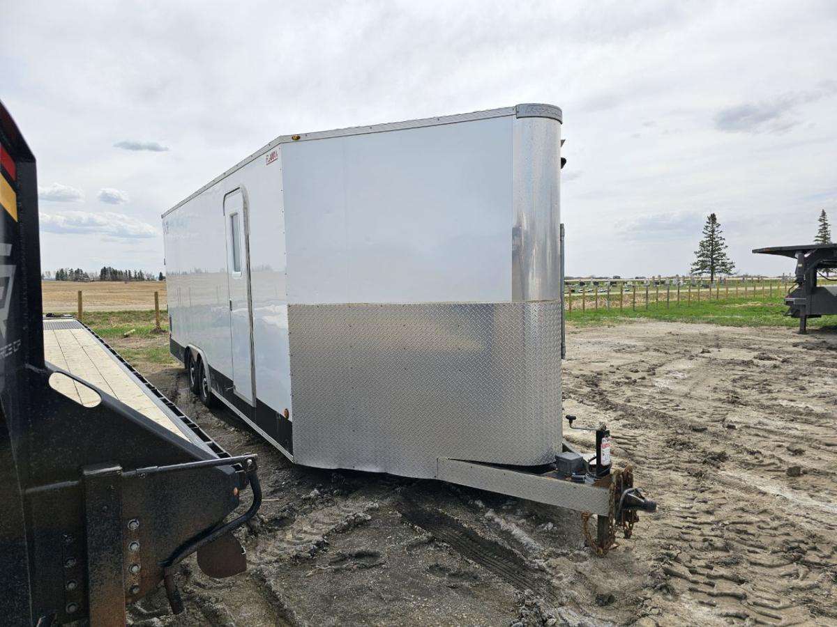 2017 Royal XR 22' + V-Nose Toy Hauler