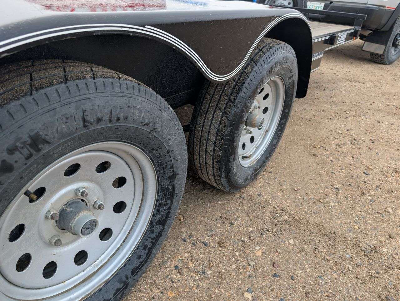 2019 Diamond C 18' Flat Deck Trailer