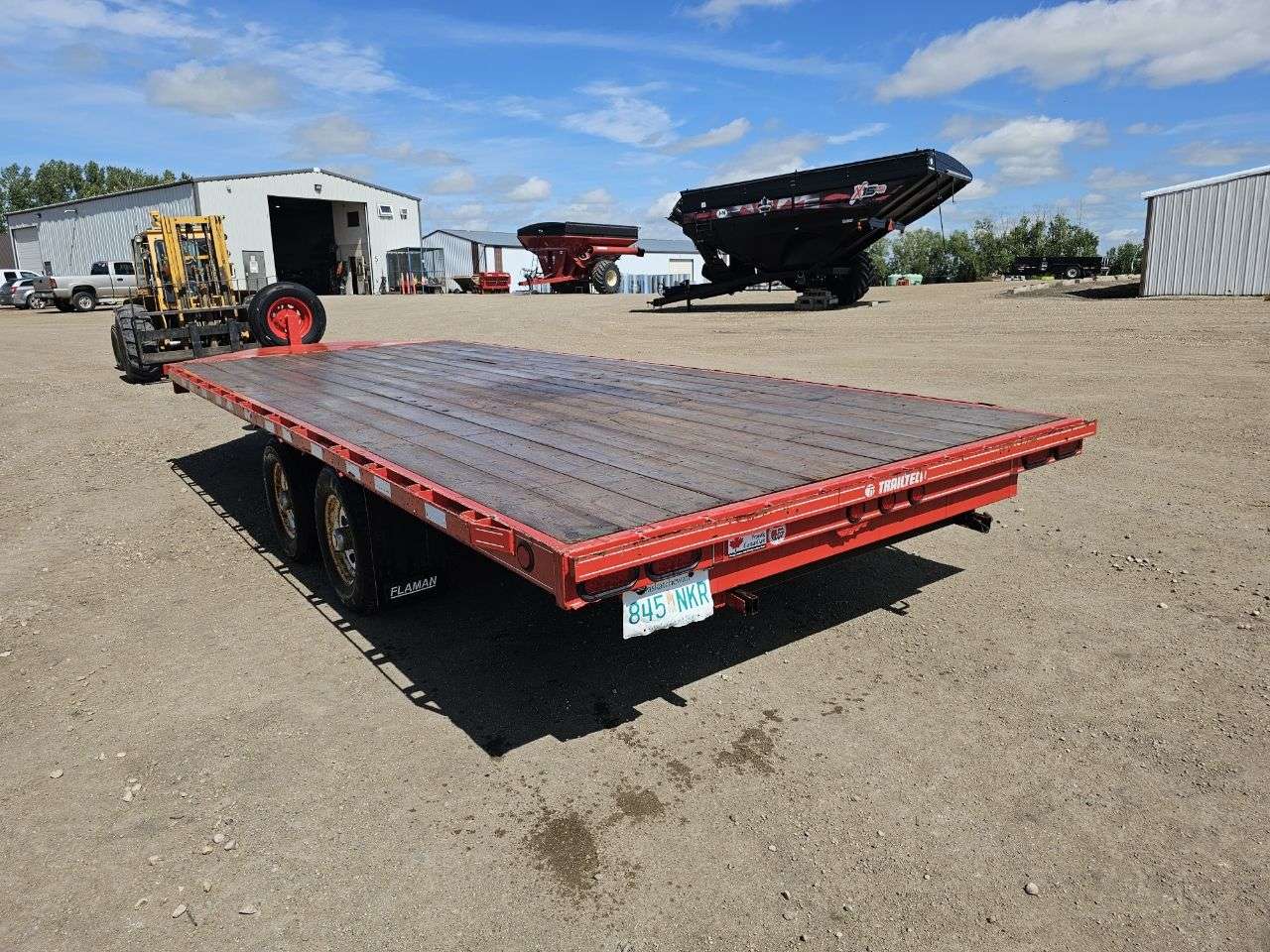 2020 Trailtech 4 Place 20' Flat Deck Snowmobile Trailer