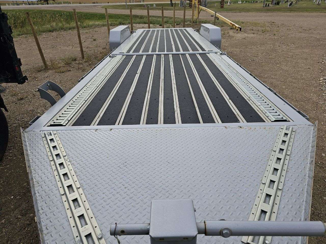 2021 Diamond C HDT 8'6" x 22' Partial Tilt Trailer