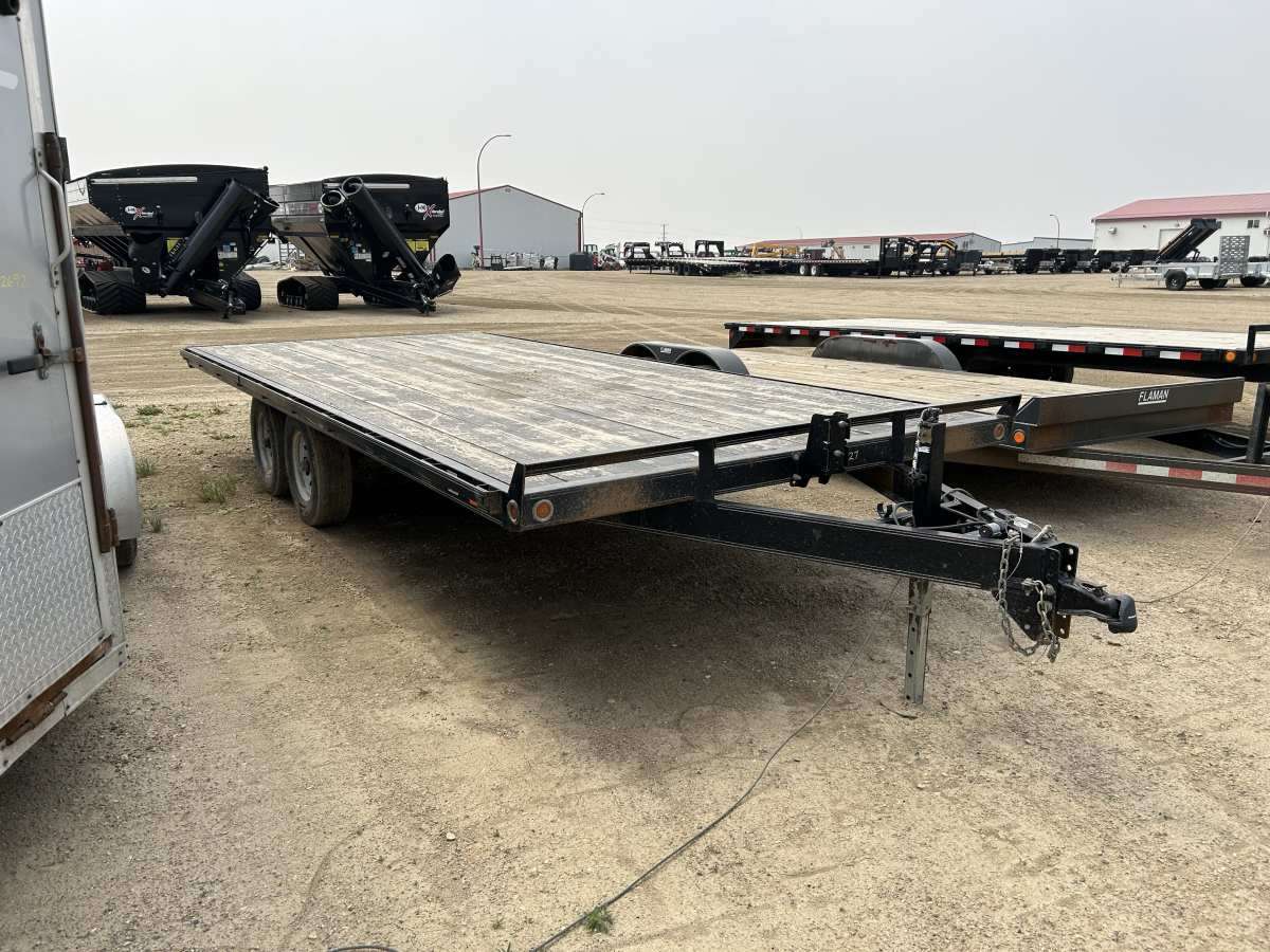 2021 Rainbow Excursion 18' Flat Deck