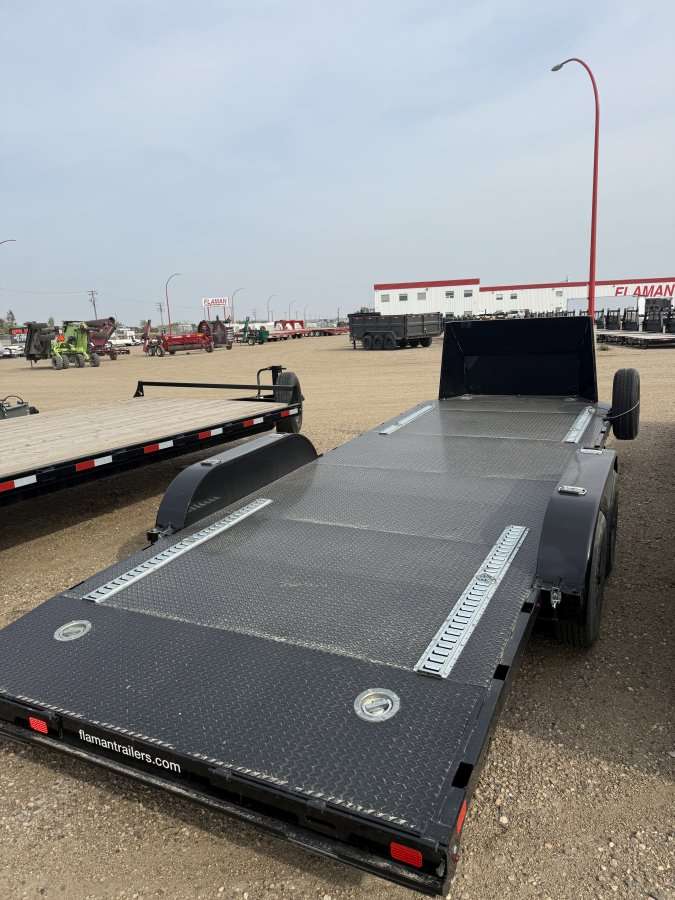 2022 Diamond C GTF 18' Car Hauler Trailer