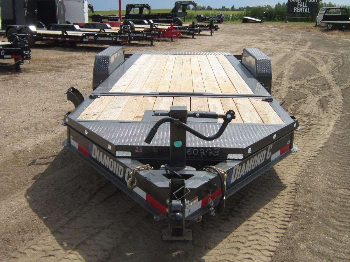 2022 Diamond C HDT 8'5" x 20' Partial Tilt