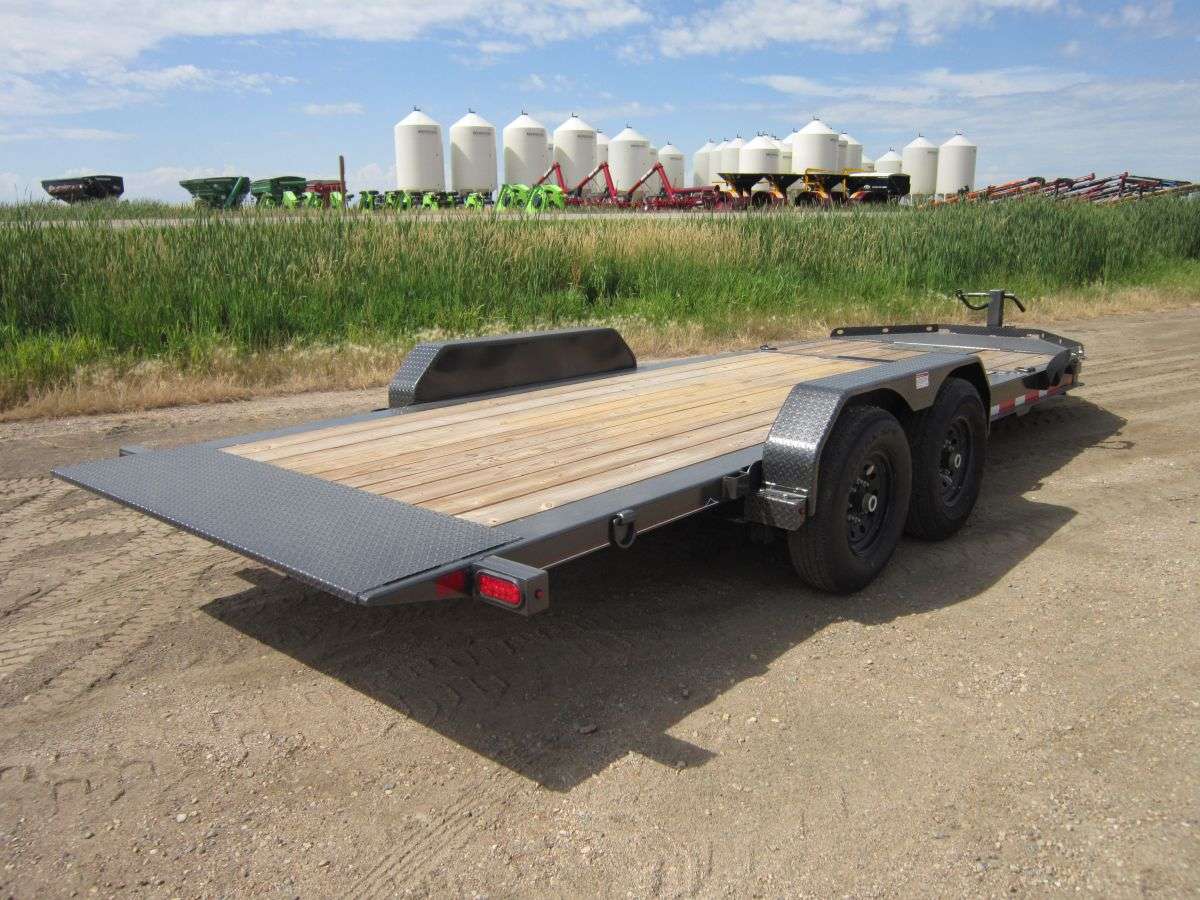 2022 Diamond C HDT 8'5" x 20' Partial Tilt