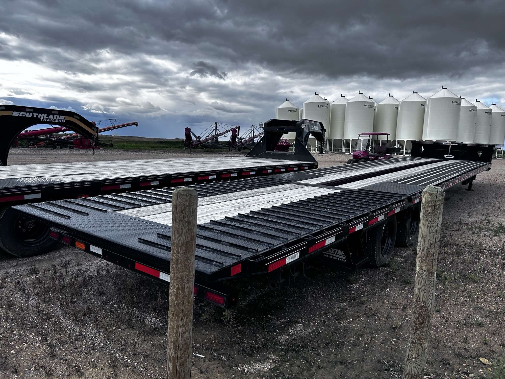 2022 Diamond C SDX 8'6" x 53' Hydraulic BT Step Deck Trailer