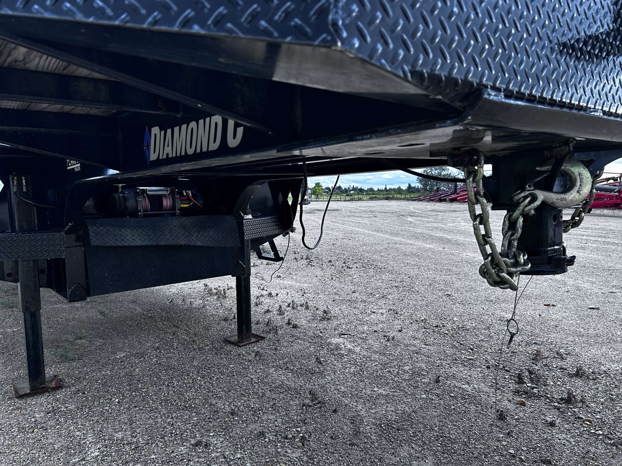 2022 Diamond C SDX 8'6" x 53' Hydraulic BT Step Deck Trailer