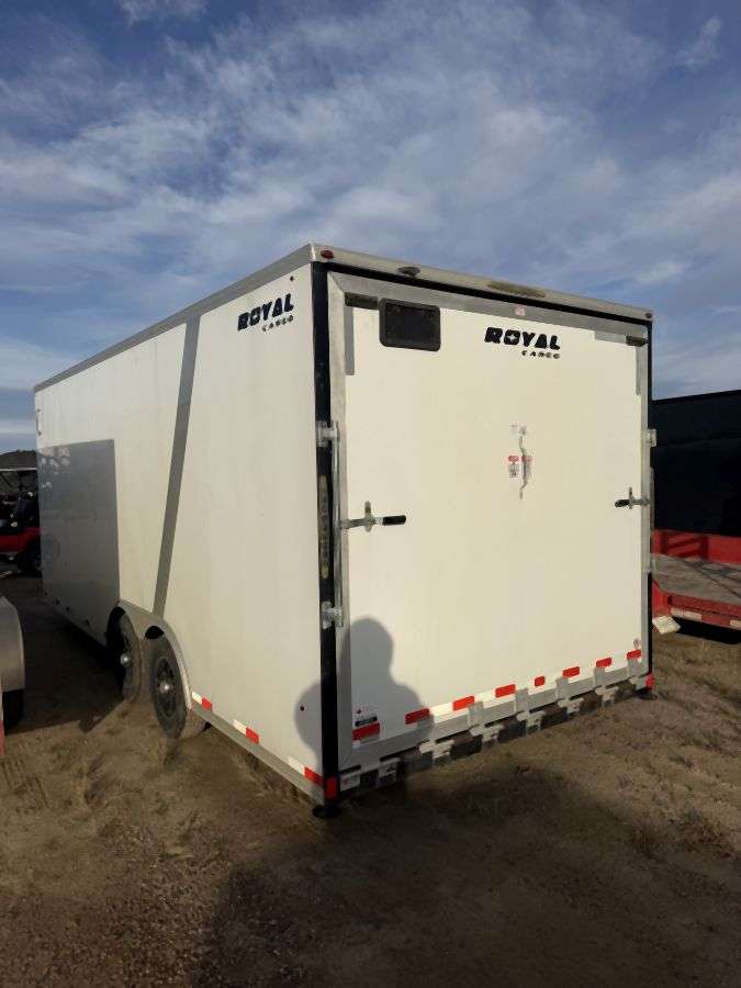 2022 Royal 8'6" x 20' + V-Nose Cargo Trailer