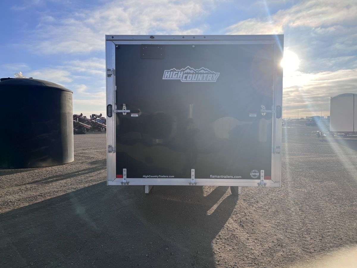 2023 Alcom HES 8'6" x 22' + V-Nose Toy Hauler