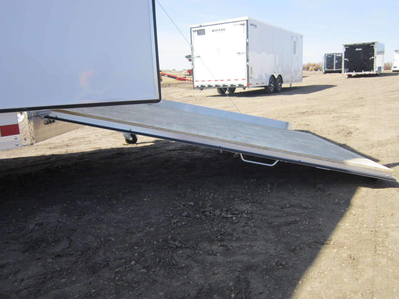 2023 Alcom Xpress 7' x 26' + V-Nose Toy Hauler