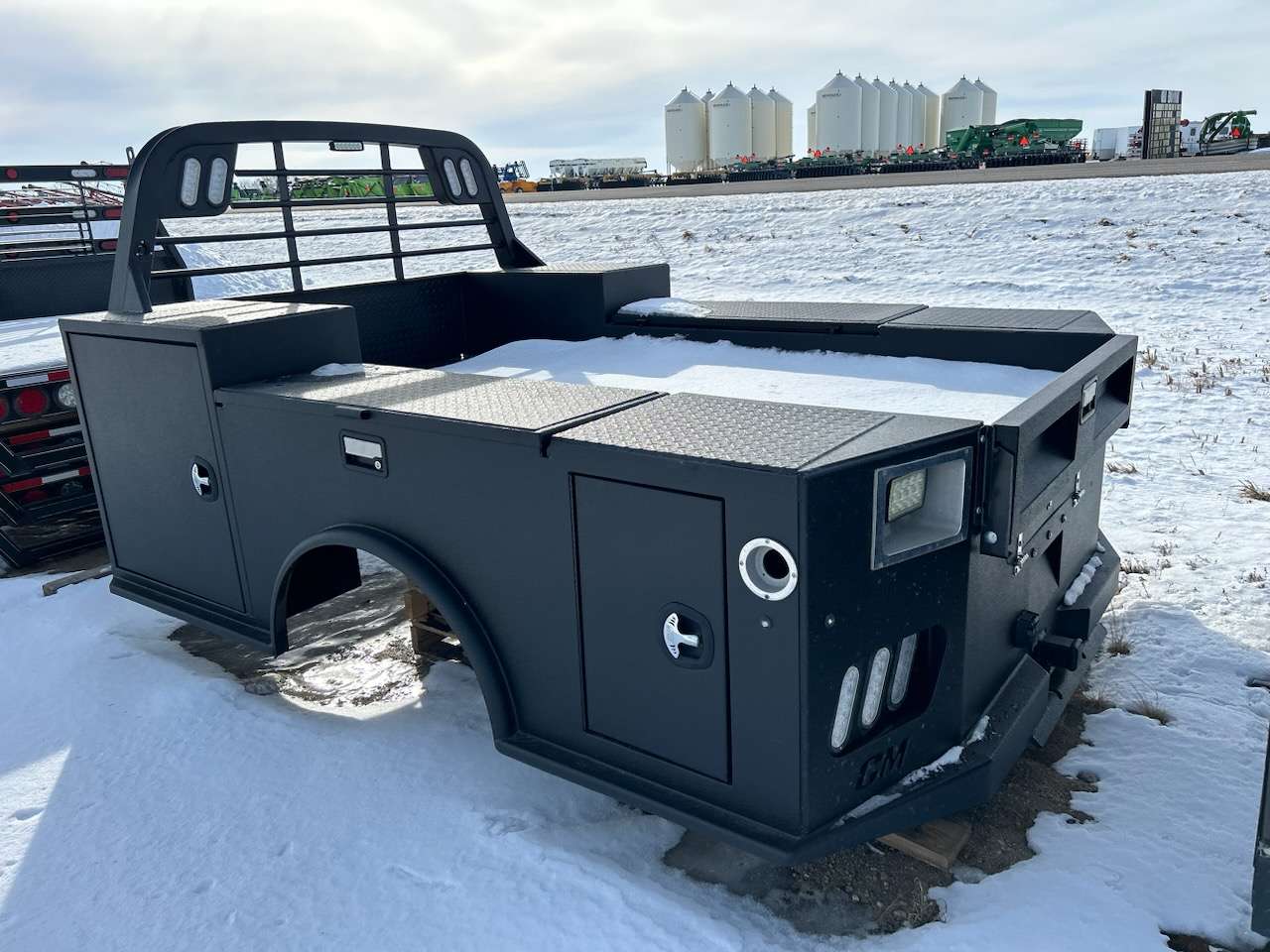 2023 CM TM 9'4" Deluxe Steel Tradesman Truck Deck
