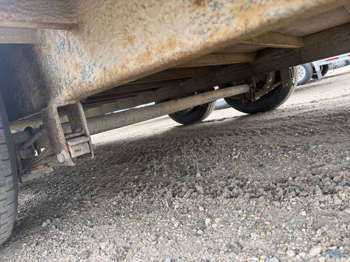 2023 Rainbow 8'6" x 24' + V-Nose Enclosed Trailer