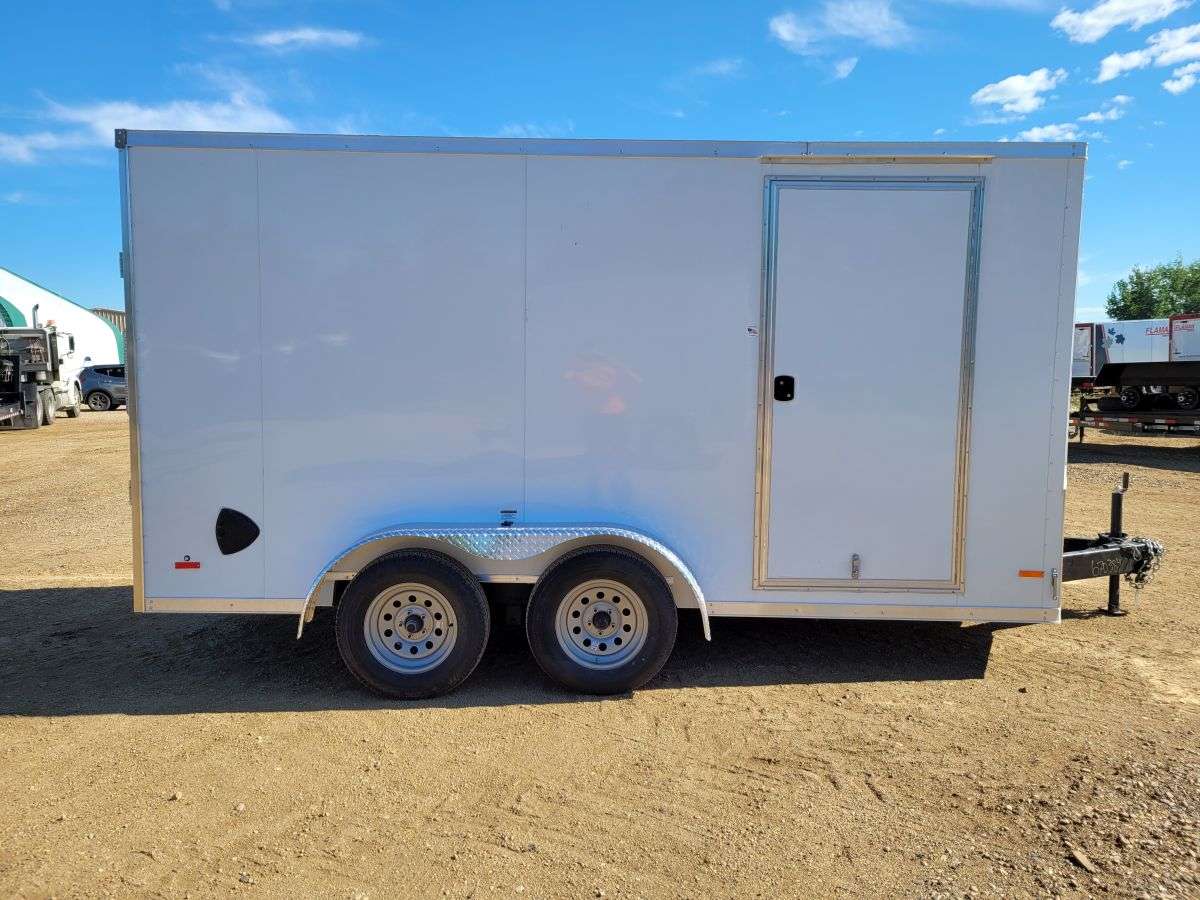 2023 RC RDLX 7' x14' V-Nose Cargo