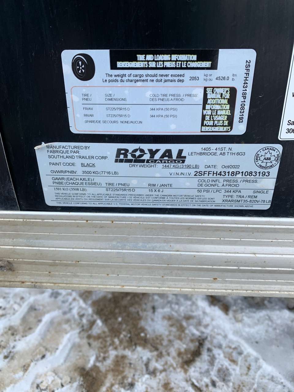 2023 Royal XR 8'6" x 16' + 4' V-Nose Toy Hauler