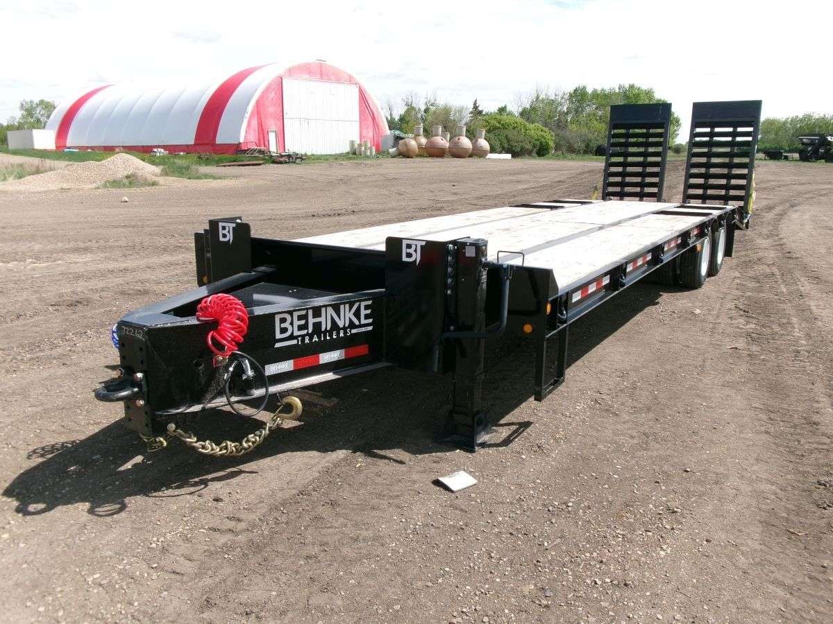 2024 Behnke 31' Super Duty Flatbed Trailer