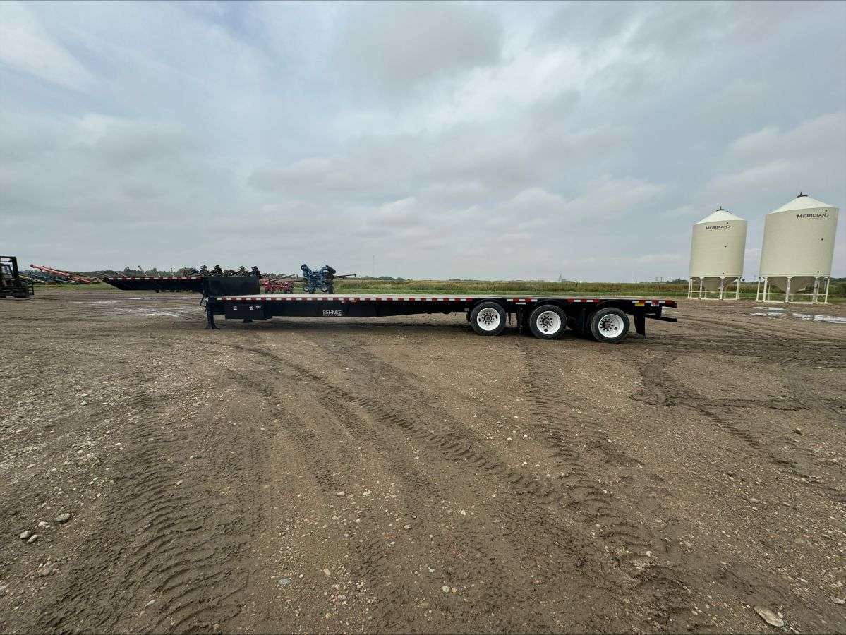 2024 Behnke 53' Semi Step Deck - 3 in stock