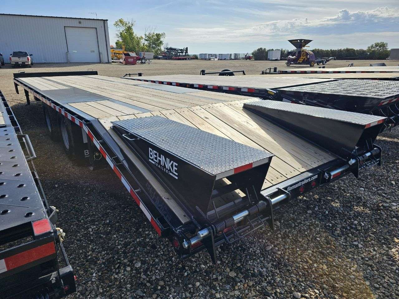 2024 Behnke FB 8'6" x 29' Pintle Flat Deck Trailer