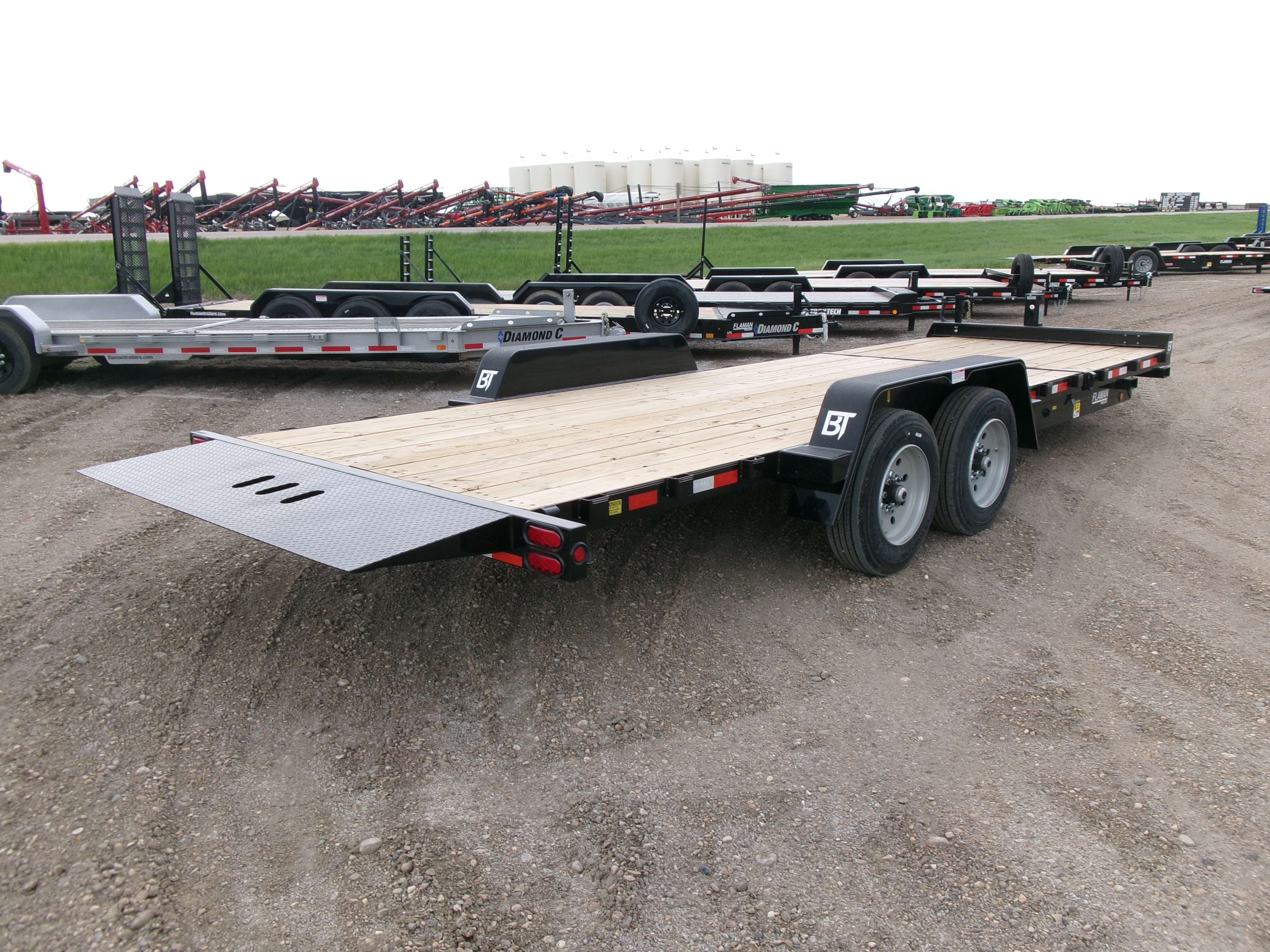 2024 Behnke TBCT 8'6" x 24' Partial Tilt