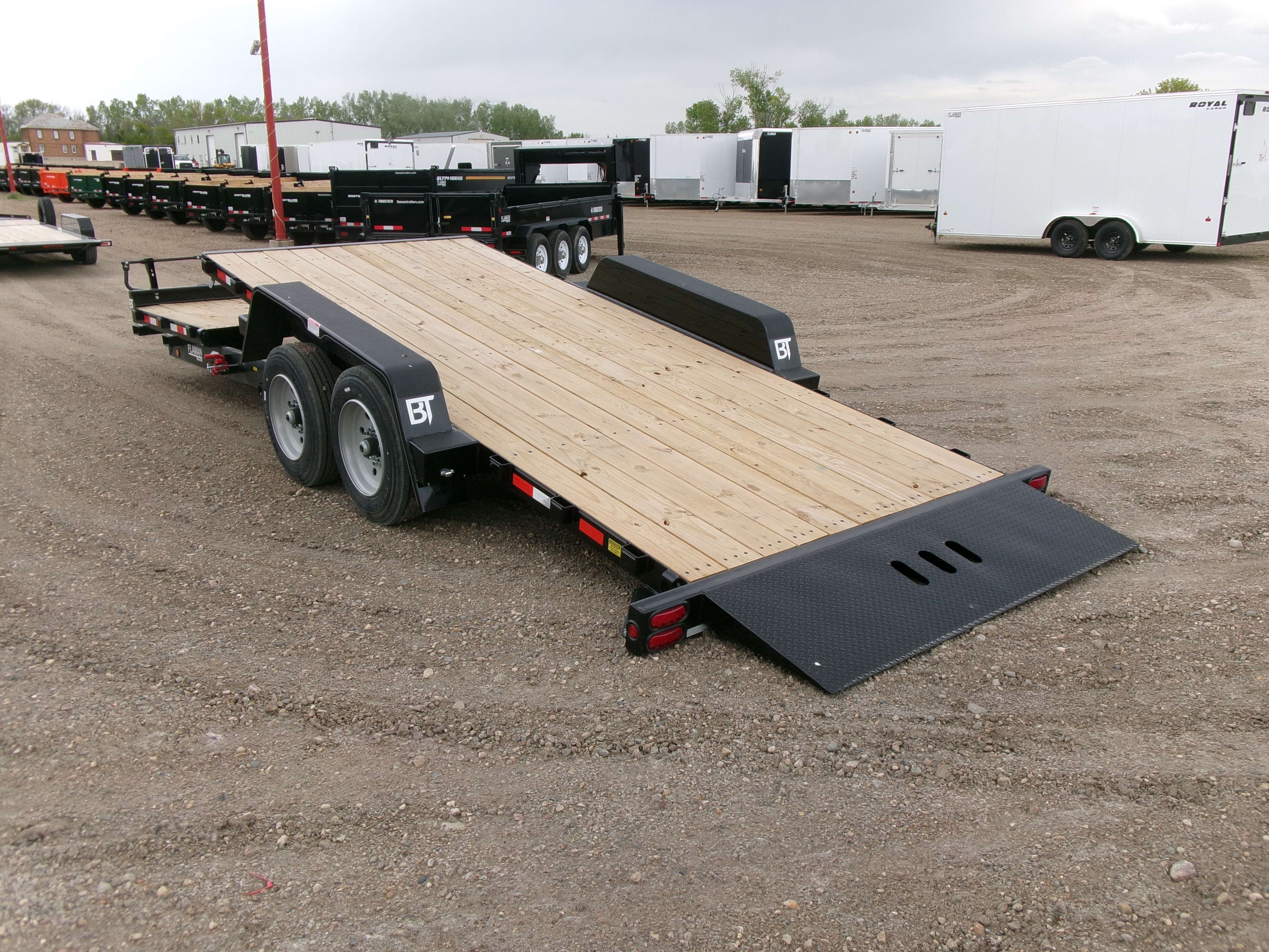 2024 Behnke TBCT 8'6" x 24' Partial Tilt