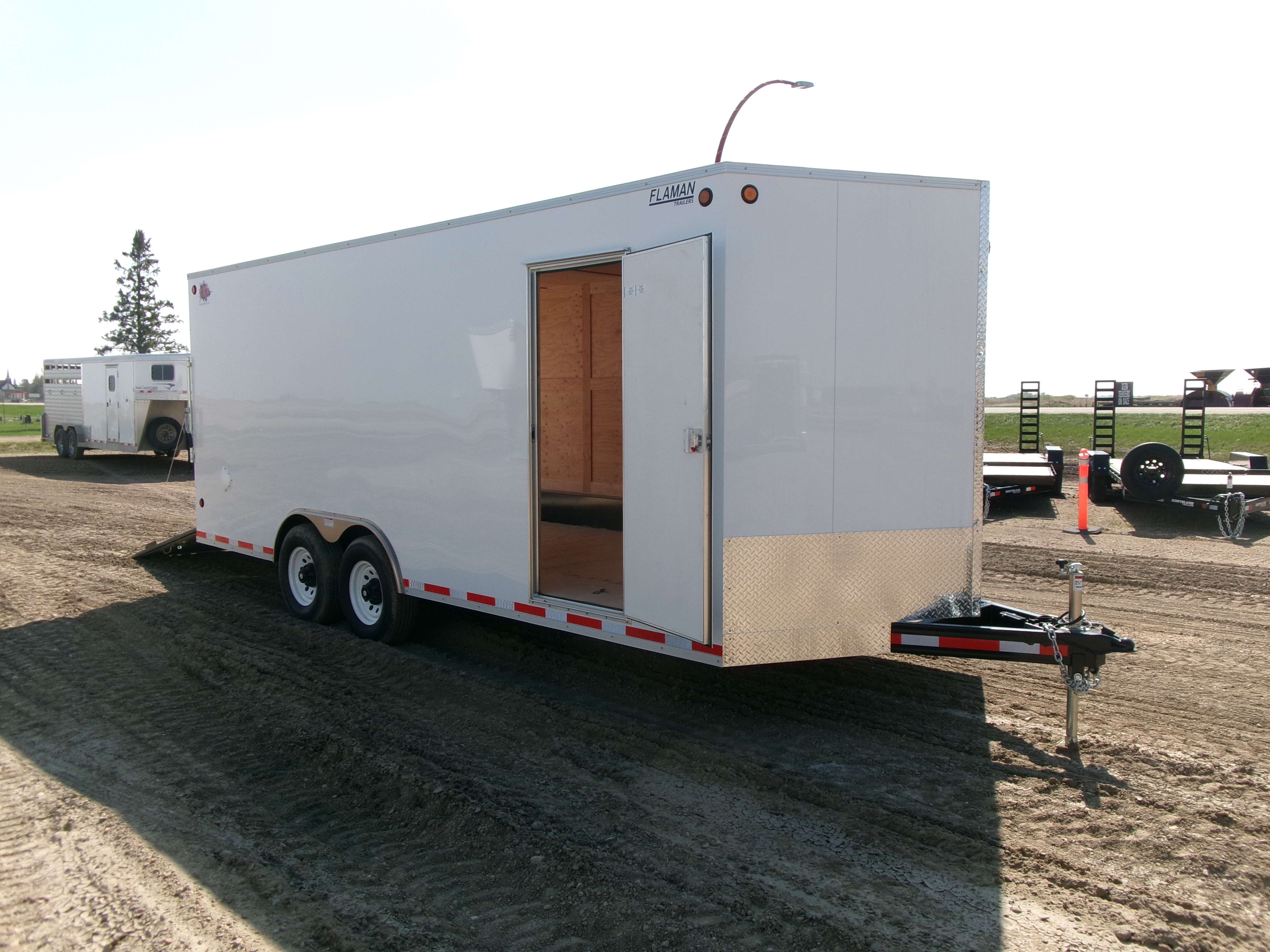 2024 CJay TXR 8'6" x 20' + V-Nose Cargo