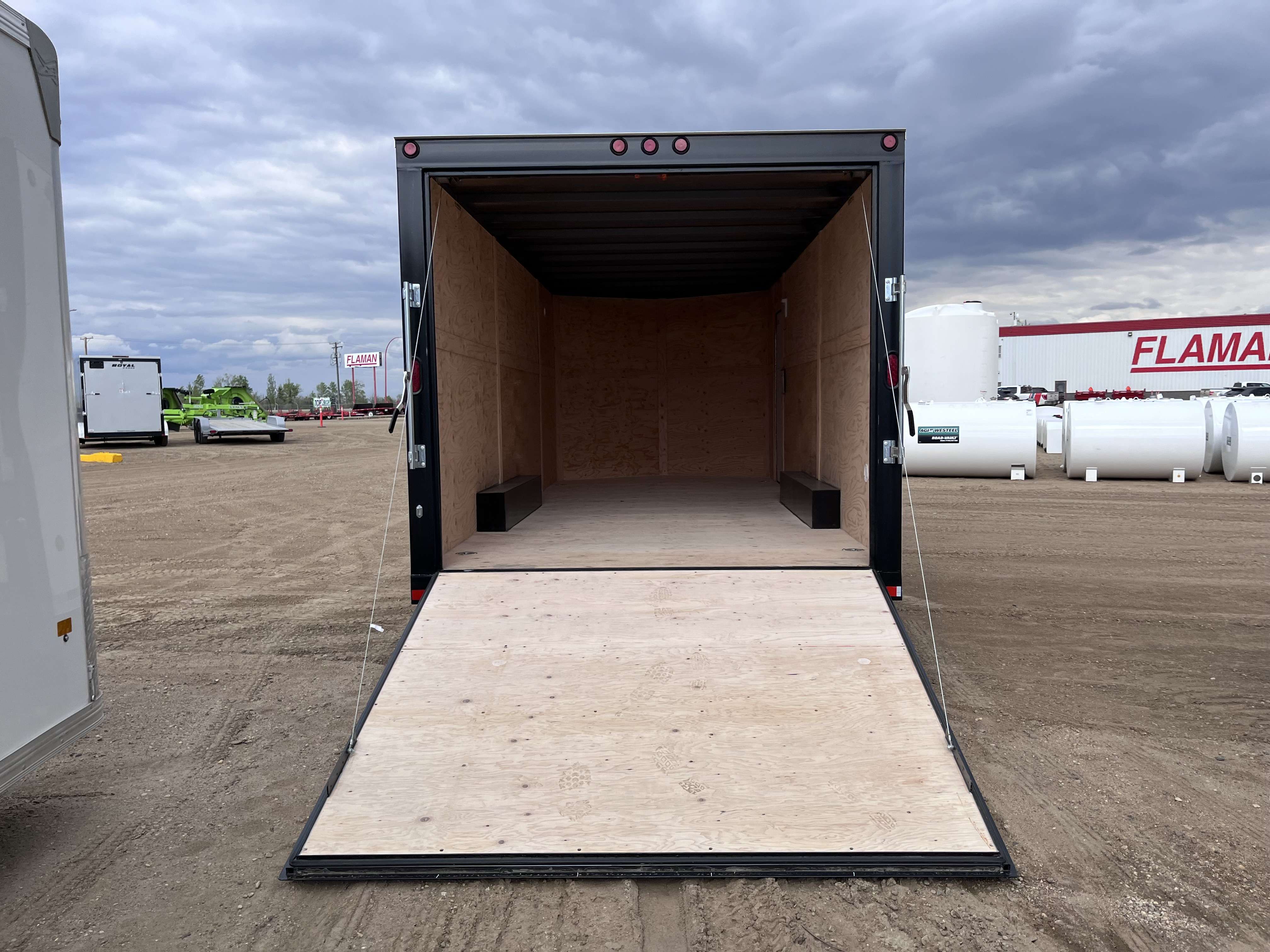 2024 CJay TXR 8'6" x 20' V-Nose Cargo