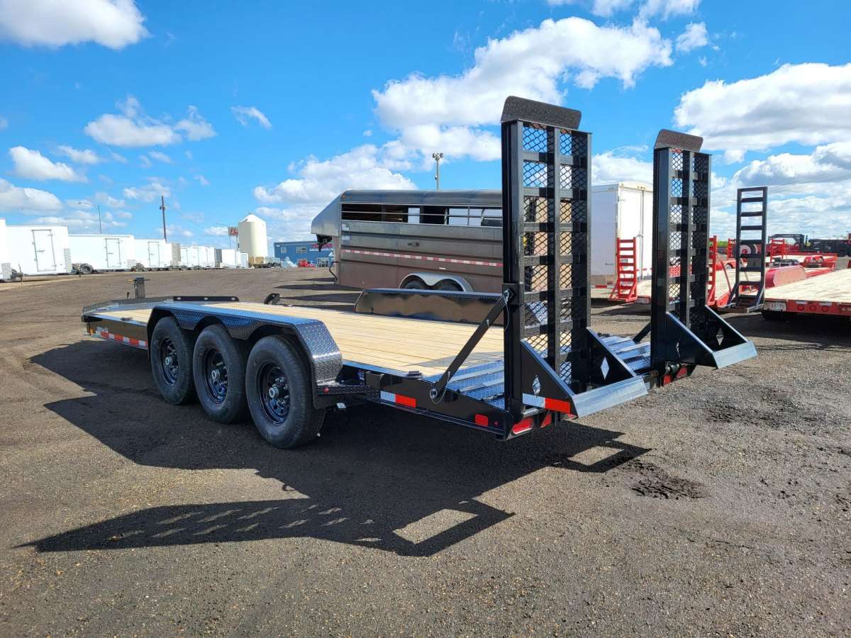 2024 Diamond C 22' Low Profile Extreme Duty Trailer