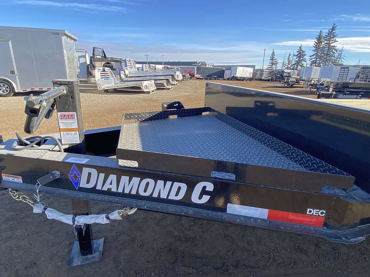 2024 Diamond C 24' Deck-Over Trailer