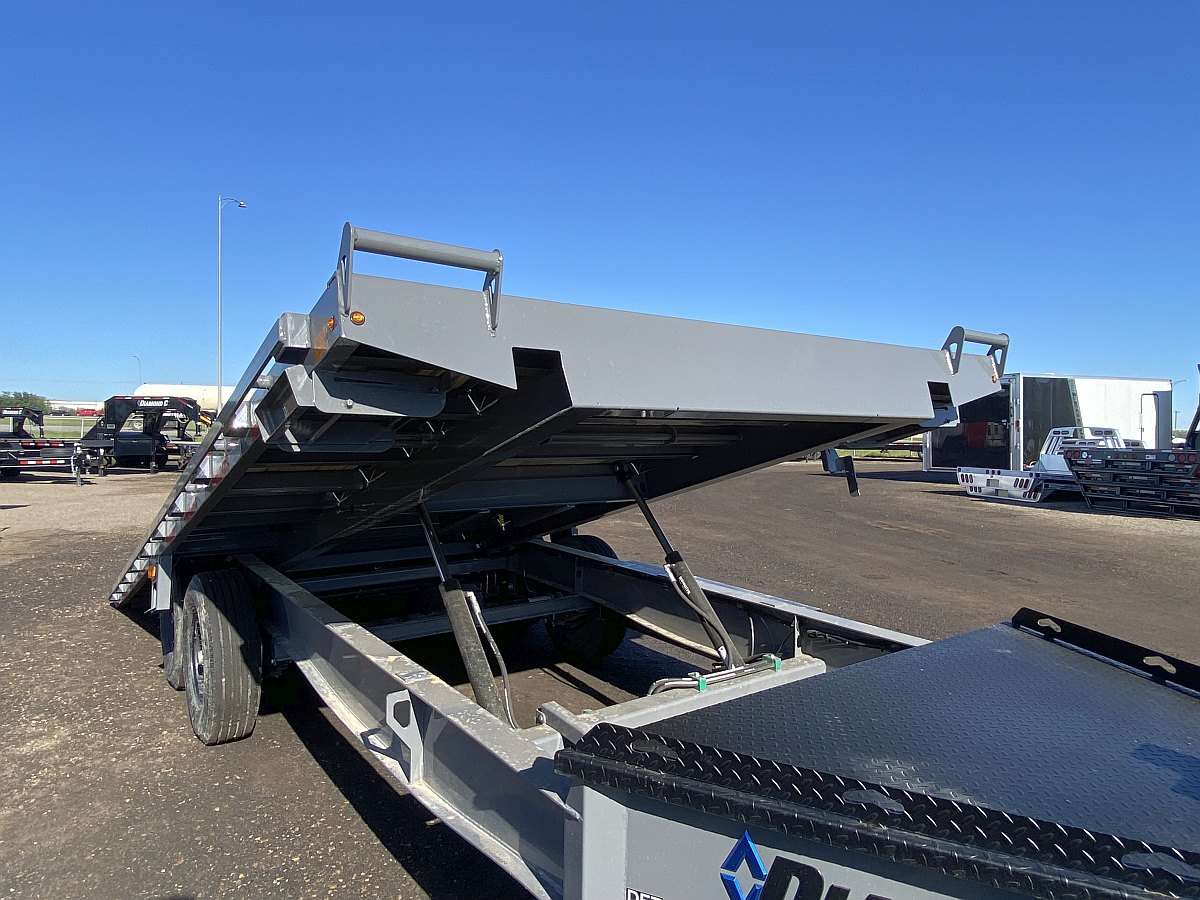 2024 Diamond C DET207- 20' Tilt Deck Trailer