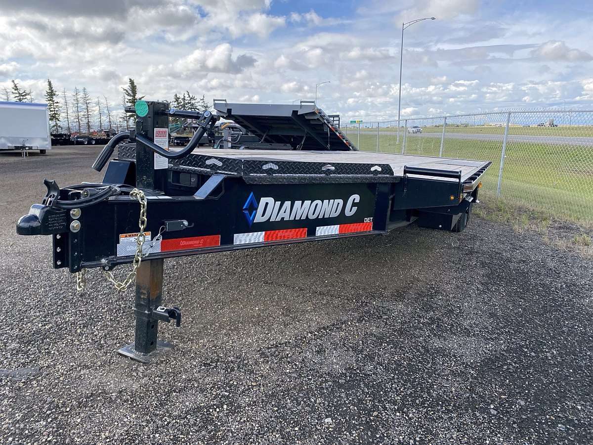 2024 Diamond C DET207 22' Tilt Deck Trailer