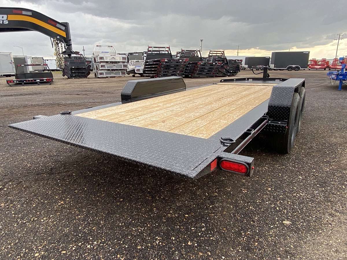 2024 Diamond C HDT207 18' Tilt Deck Trailer