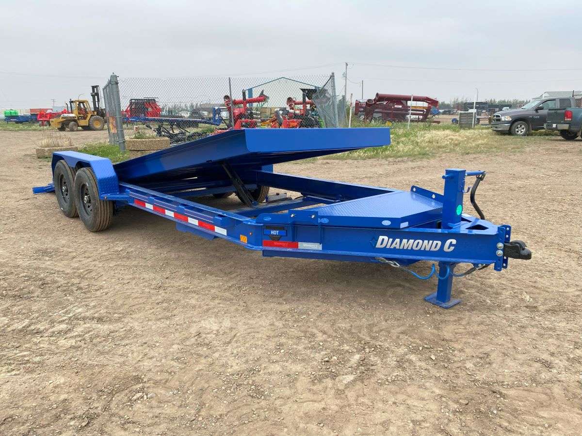 2024 Diamond C HDT207 20' Full Tilt Deck Trailer