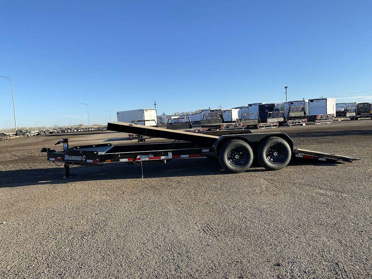 2024 Diamond C HDT207 20' Tilt Deck Trailer