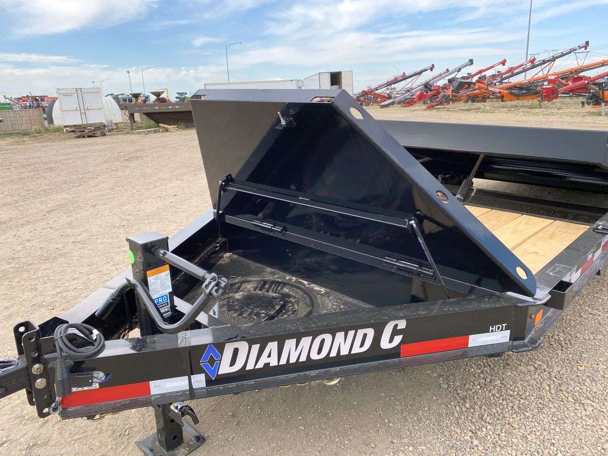 2024 Diamond C HDT207 20' Tilt Deck Trailer