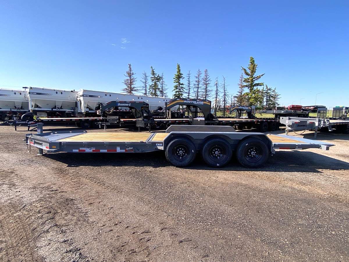 2024 Diamond C HDT307 24' Tilt Deck Trailer