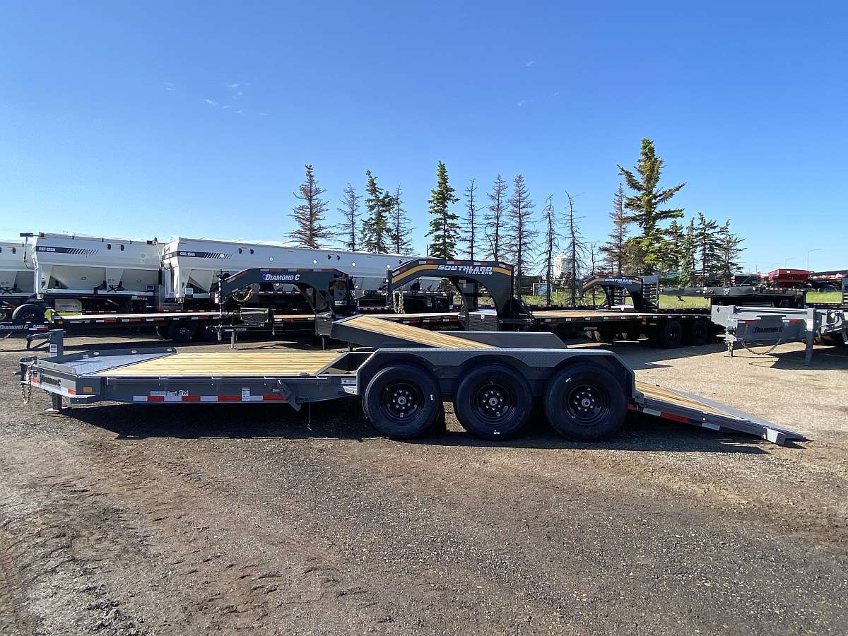 2024 Diamond C HDT307 24' Tilt Deck Trailer